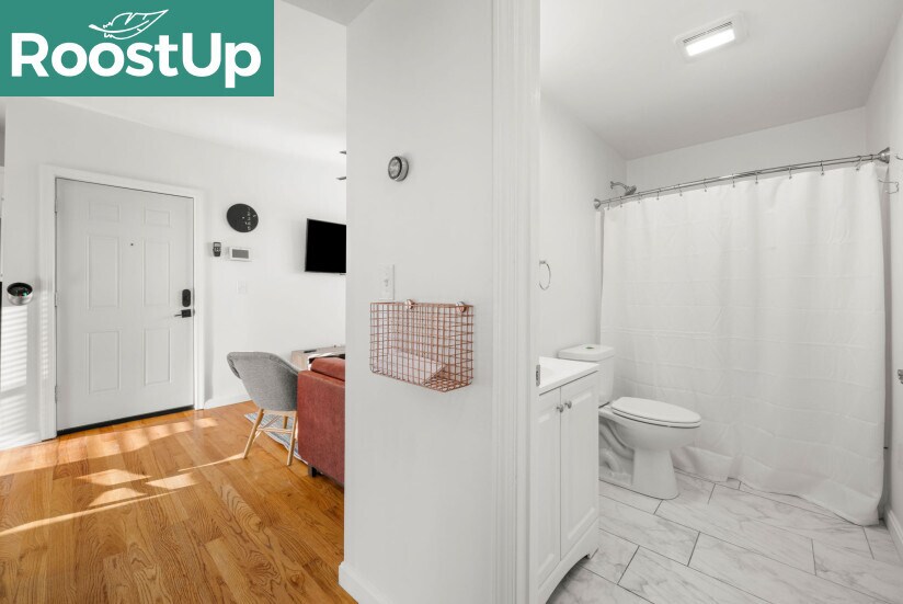 Building Photo - New RoostUp Furnished Private Bedroom in E...
