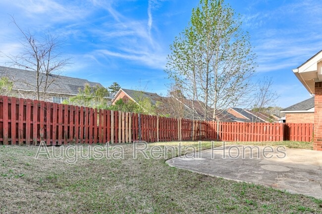 Building Photo - 7635 Pleasantville Way