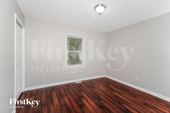 Building Photo - 1109 Cedar Ridge Dr