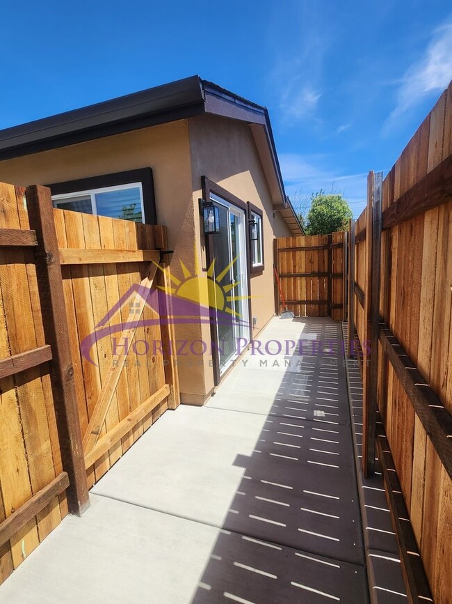 Building Photo - Brand New! 1 Bed 1 Bath 486sqft ADU
