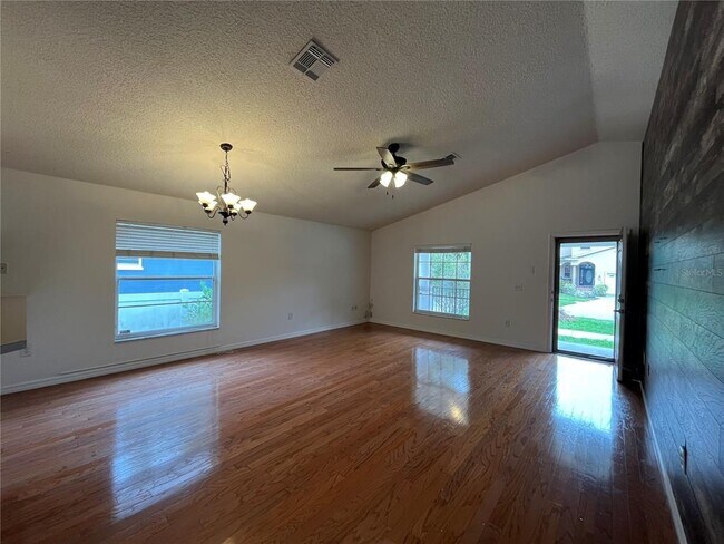 Building Photo - 7503 S West Shore Blvd