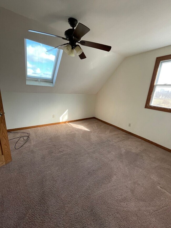 Building Photo - 2949 N Sherman Blvd