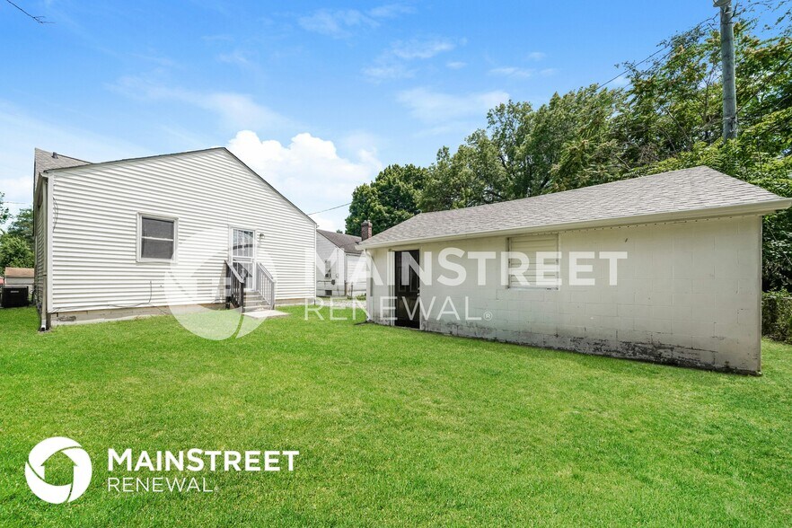 Building Photo - 2913 Narragansett Dr