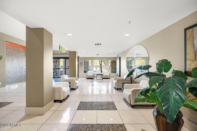 Building Photo - 5450 E Deer Valley Dr