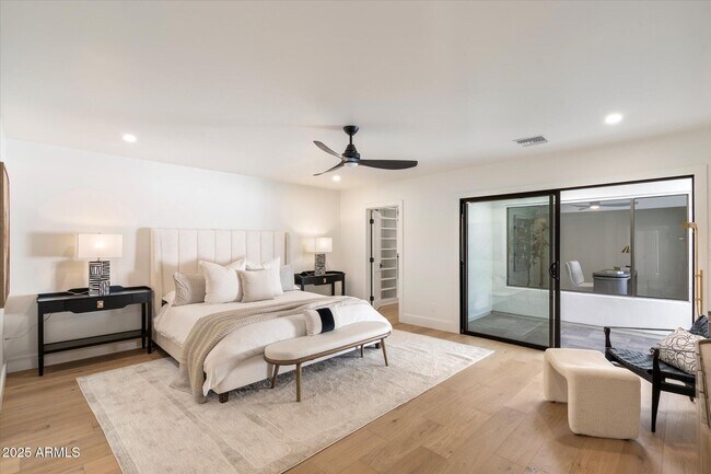 Building Photo - 7553 E Woodshire Cove