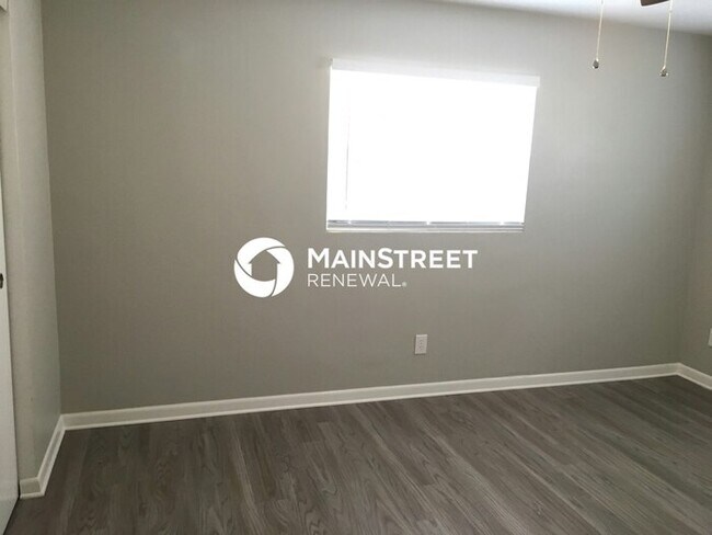 Building Photo - 3 Bedroom Pet-Friendly Home in Clearwater,...