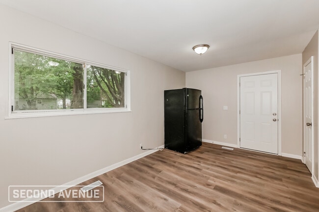 Building Photo - 8425 Georgiana Ln