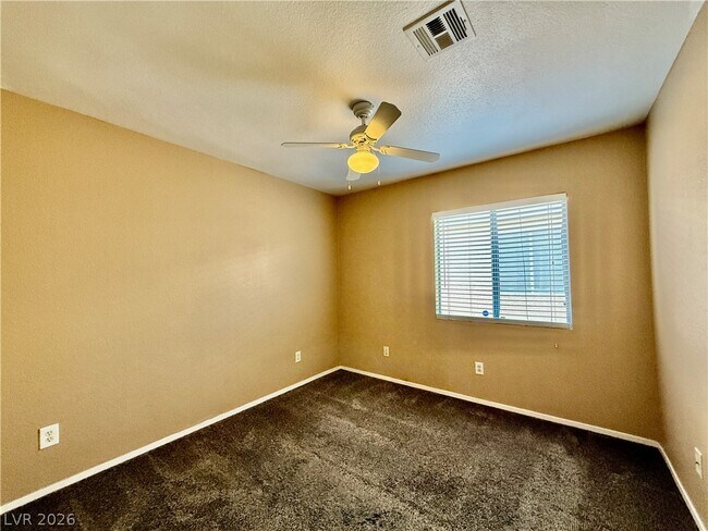 Building Photo - 1202 Granite Ash Ave