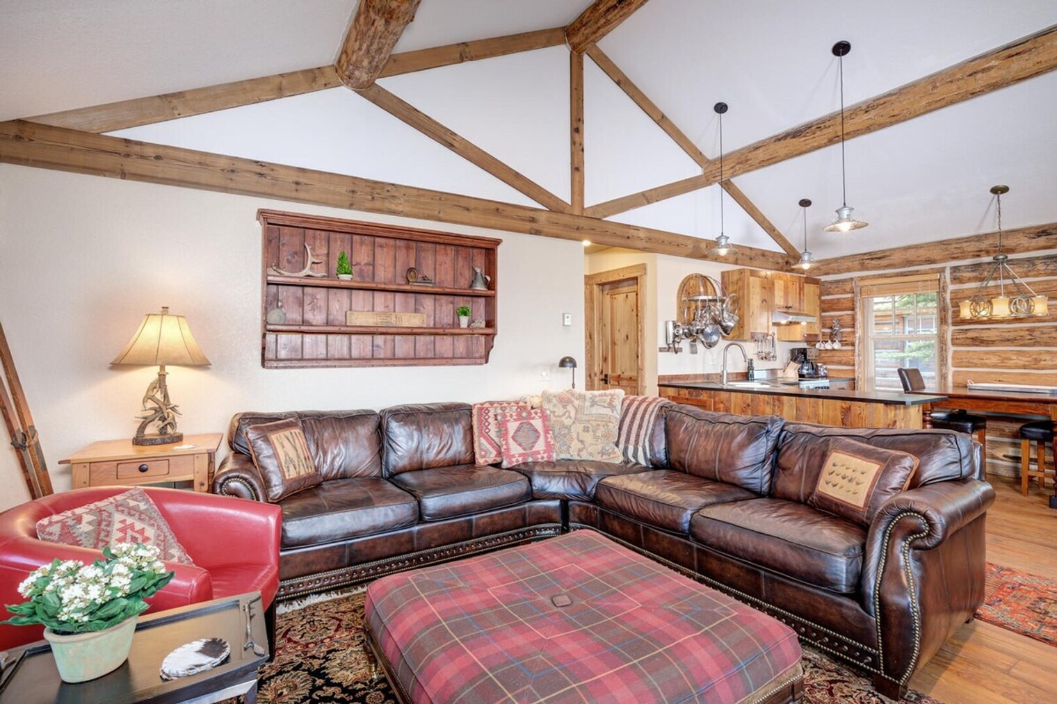 Building Photo - 7 Cabin Hollow Dr