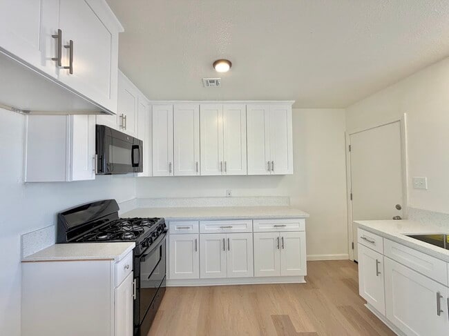 Building Photo - 11366 Chamberlaine Way