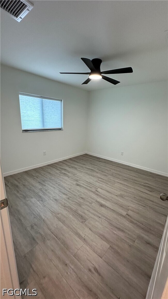 Building Photo - 3548 Ceitus Pkwy