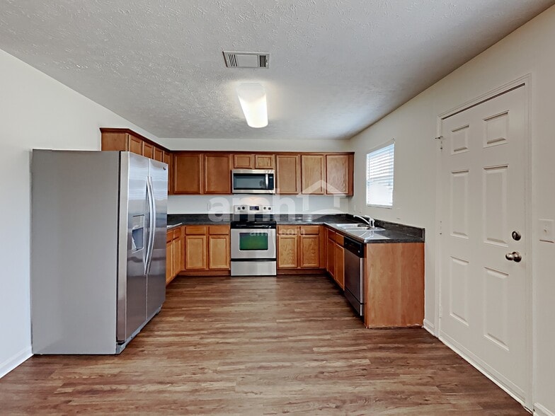 Building Photo - 3429 Boxelder Way