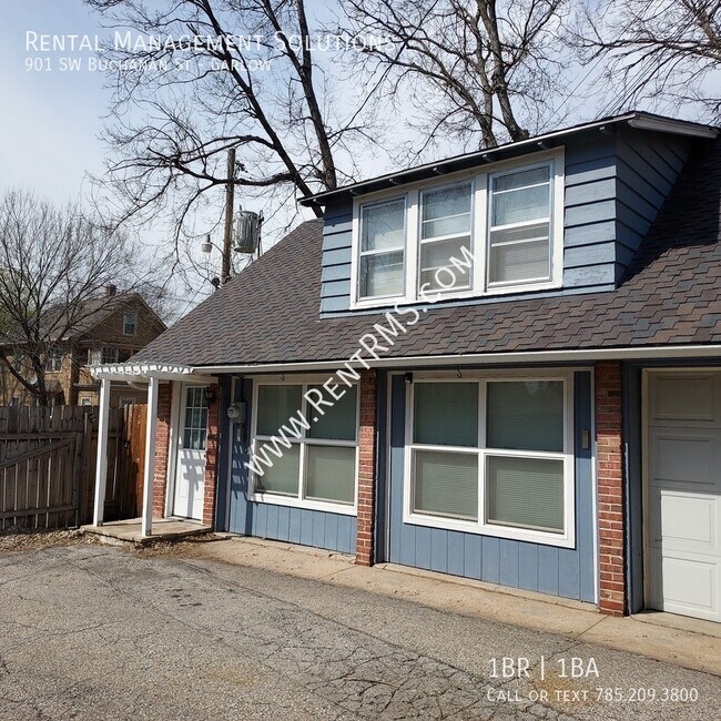 Building Photo - 901 SW Buchanan St