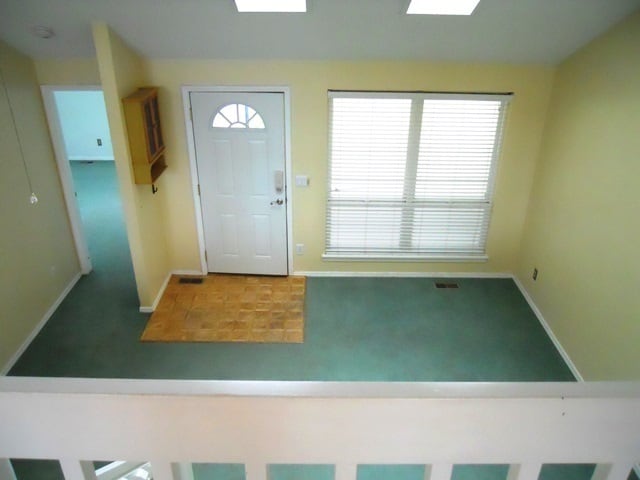 Building Photo - Short Term Lease