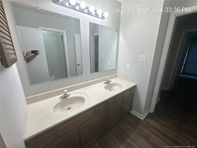 Building Photo - 419 Loblolly Ct