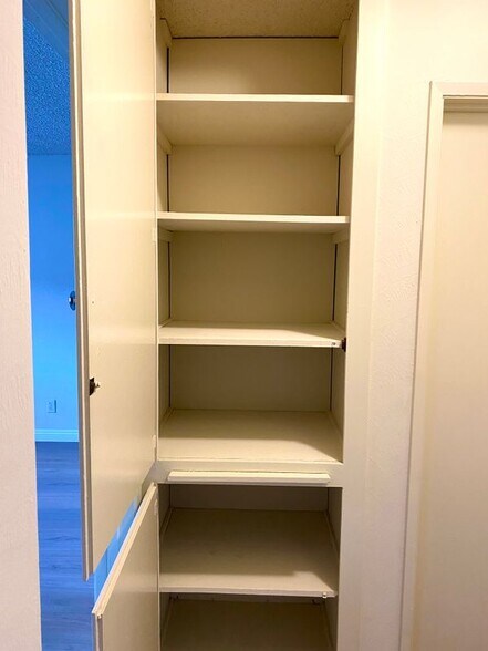 Building Photo - 5444 Sepulveda Blvd