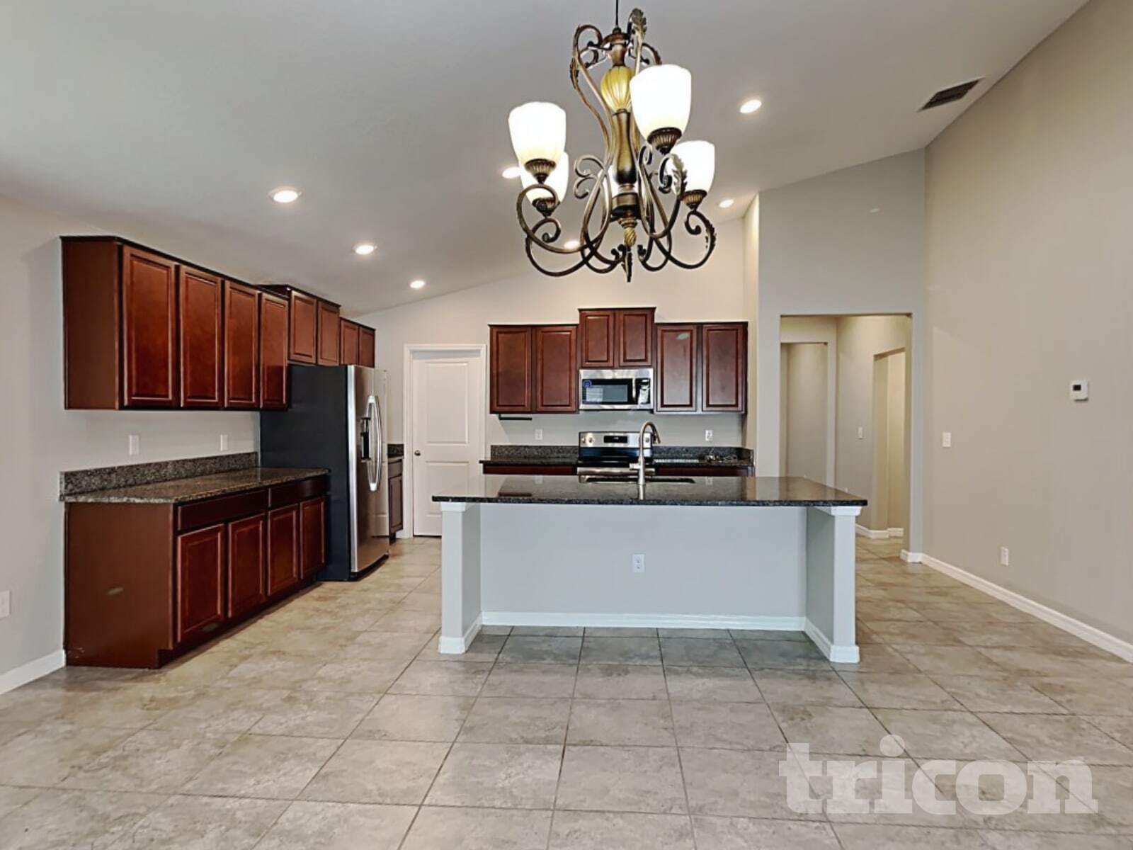 Building Photo - 9701 Sage Creek Dr