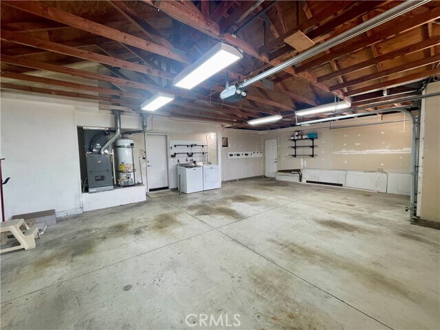 Building Photo - 20111 E Roundtree Ct