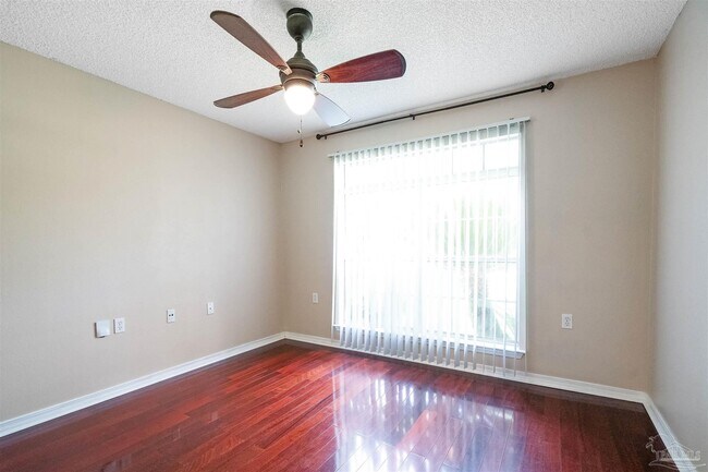 Building Photo - 1490 Newcastle Way