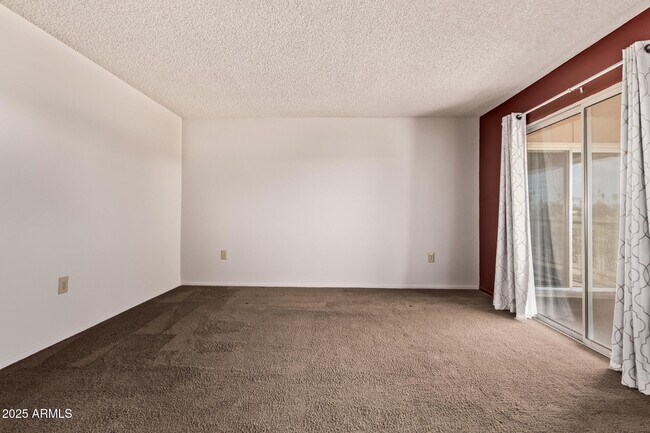 Building Photo - 19846 N Star Ridge Dr