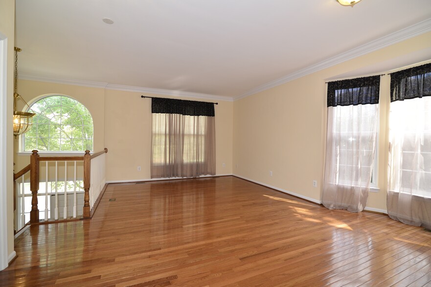 Living Room1 - 11401 Abner Ave