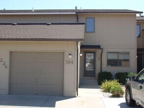 Building Photo - 2 bedroom in Billings MT 59102