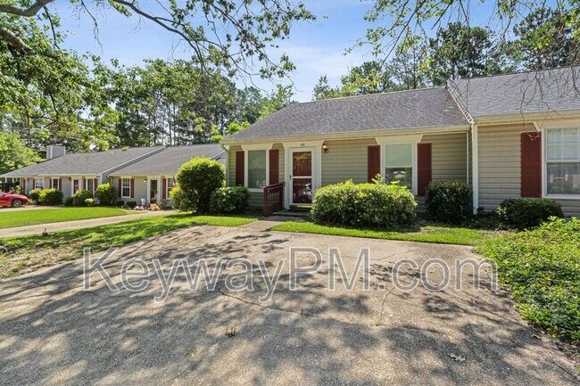Building Photo - 410 Tracewood Pl