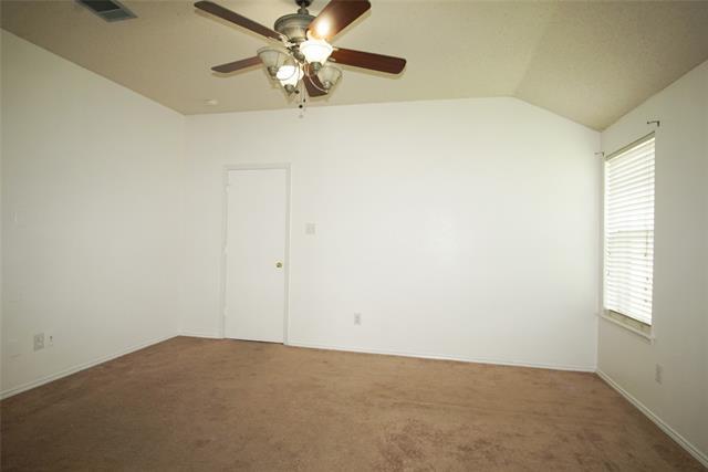 Building Photo - 506 White Swan Dr