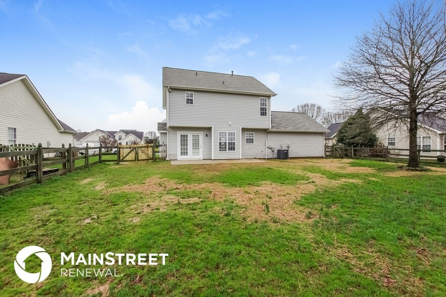 Building Photo - 3013 Trellis Ln