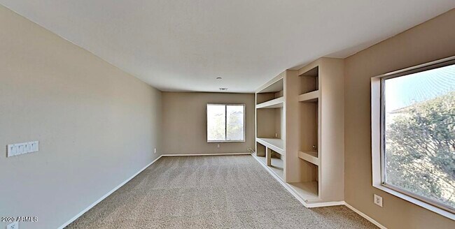 Building Photo - 162 S 223rd Ave