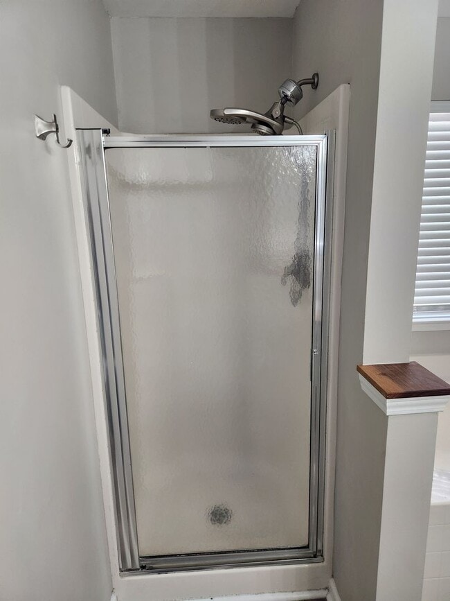 Building Photo - Tastefully updated 3 Bedroom 2 Bath home in The Arbors of Pooler!