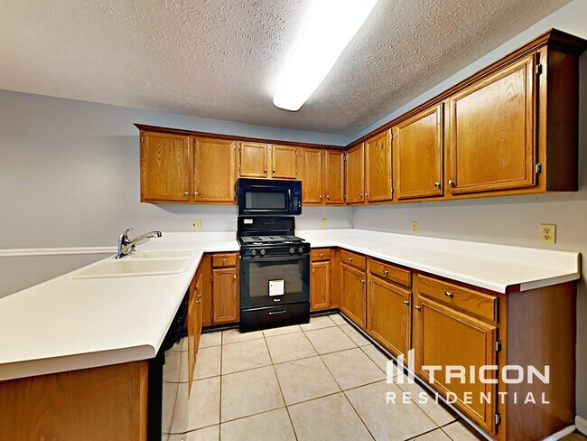 Building Photo - 5044 Rosemeade Ct