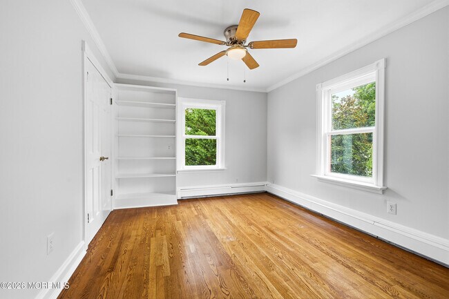 Building Photo - 638 Overton Pl