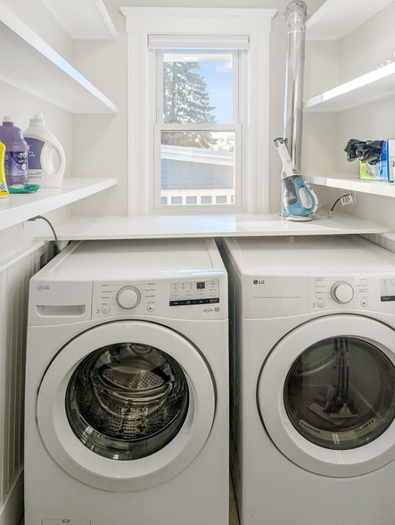 Kitchen pantry/laundry room with in-unit washer and dryer - 22 Reed St