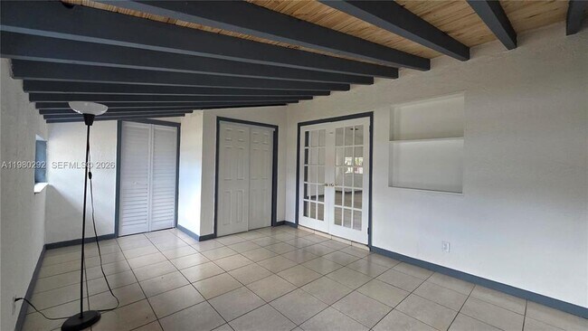 Building Photo - 2100 N 62nd Ave