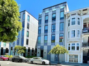 Building Photo - HIP 2BR/2BA Inner Mission Top Floor Boutiq...