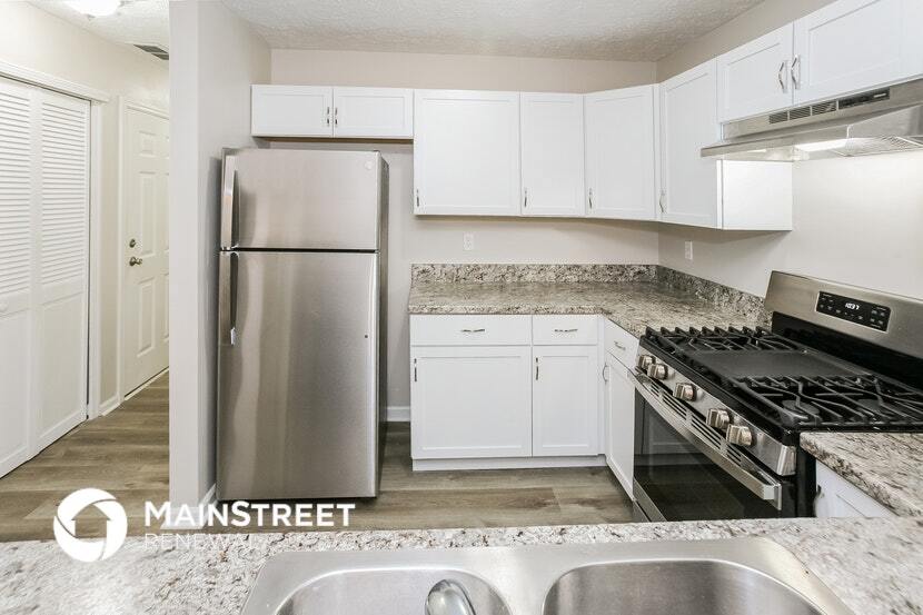 Building Photo - 7862 Park N Cir