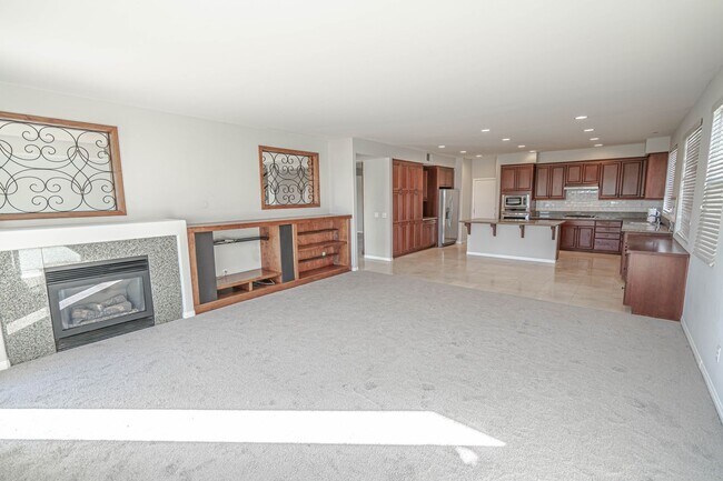 Building Photo - COMING SOON! Stunning 4-Bedroom Home for Rent in Palmdale!