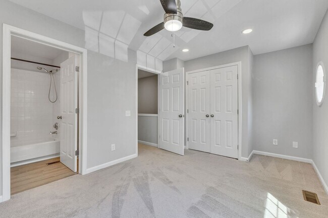 Building Photo - Stylish Condo Near Van Dorn Metro with Dual En Suites