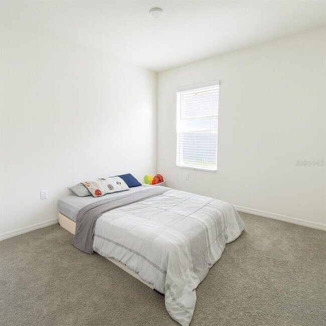 Building Photo - 2655 Angel Fls Dr