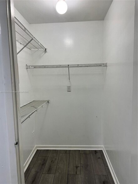Building Photo - 15290 SW 106th Ln