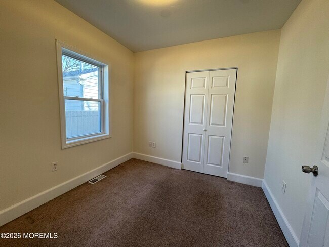 Building Photo - 207 Ocean Gate Ave