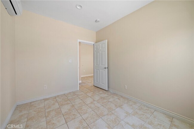 Building Photo - 9796 Stanwin Ave