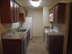 Building Photo - 9200 Madison Ave