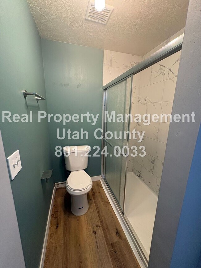 Building Photo - 2120 W 2120 N