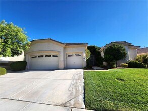 Building Photo - Spacious, Upgraded Single-Story Home in Su...