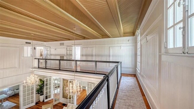 Building Photo - 7715 Westmoreland Dr