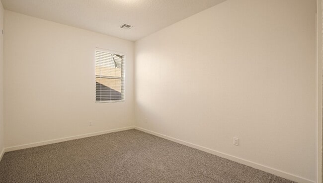 Building Photo - New Construction in Santa Fe!!!!