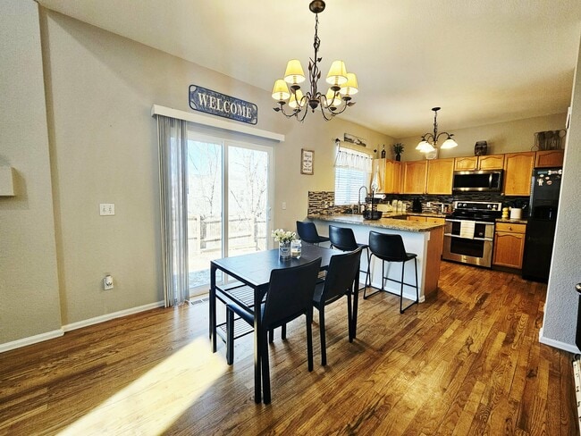 Building Photo - 6810 Shore View