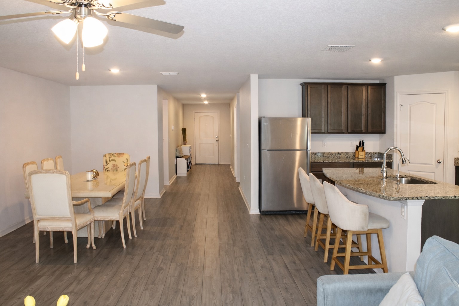 Building Photo - 72 Brewster Ln